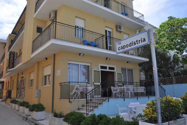 Hotel Acapulco Sul Mare San Mauro Mare エクステリア 写真